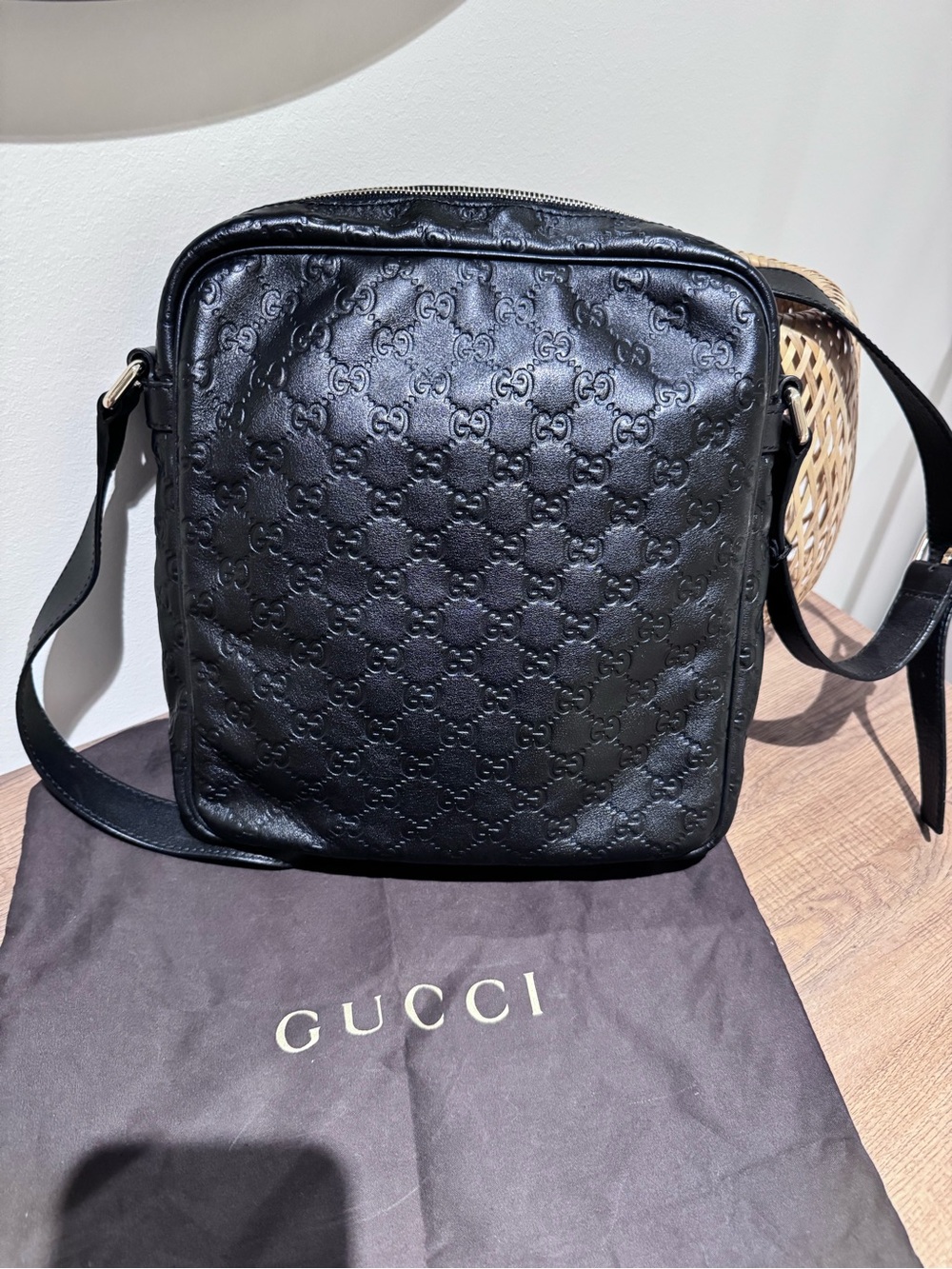 Gucci Black Embossed Leather Messenger Bag with Gold Hardware - Picture 2 of 10
